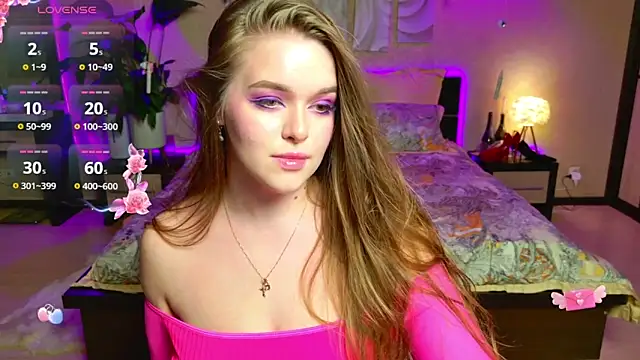 Snapshot of EmilyWhispers chatting on April 21, 8:12 pm EmilyWhispers online show from April 21, 8:12 pm