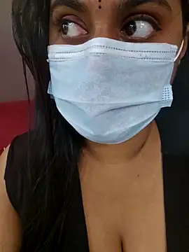 Snapshot of Dheronika_sweetie chatting on February 12, 5:30 pm Dheronika sweetie online show from February 12, 5:30 pm