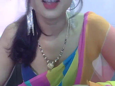 Laila Cute online show from May 31, 4:42 am