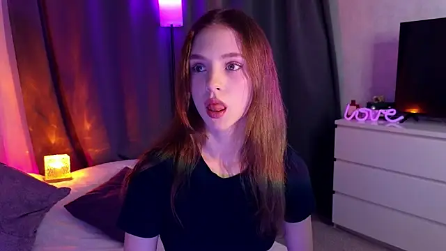 Snapshot of midnightMaya chatting on November 12, 8:30 pm midnightMaya online show from November 12, 8:30 pm