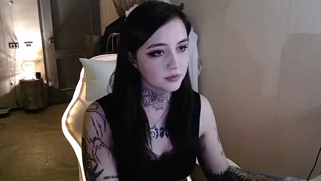 Rin andersonn online show from October 23, 7:45 pm