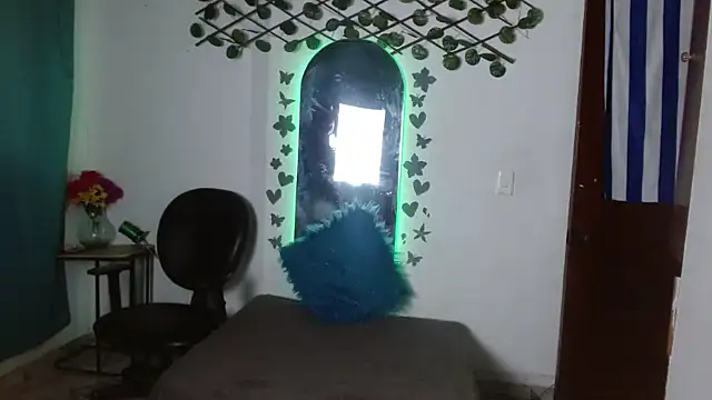 Ebony luna online show from March 30, 7:37 pm