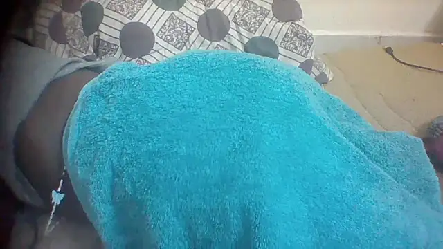 marociaMerl online show from November 25, 1:49 am