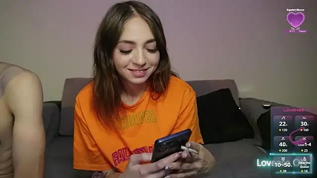 Snapshot of Dahliacruzz chatting on October 15, 7:36 pm Dahliacruzz online show from October 15, 7:36 pm