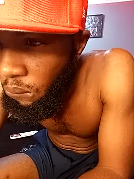 Snapshot of FreakyKaigrey chatting on October 23, 2:11 am FreakyKaigrey online show from October 23, 2:11 am