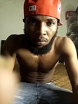 Snapshot of FreakyKaigrey chatting on October 25, 8:25 pm FreakyKaigrey online show from October 25, 8:25 pm