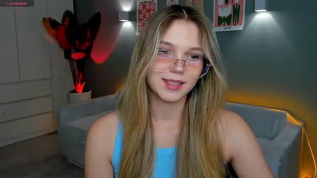 linakorvin online show from November 5, 1:11 pm