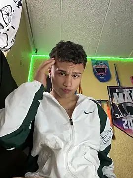 lyan t2 online show from October 24, 7:21 pm