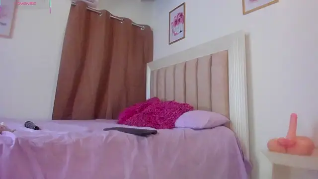 Snapshot of fabianacutee chatting on February 11, 12:48 am fabianacutee online show from February 11, 12:48 am