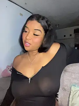 Snapshot of mitschellfox21 chatting on December 5, 4:43 am mitschellfox21 online show from December 5, 4:43 am