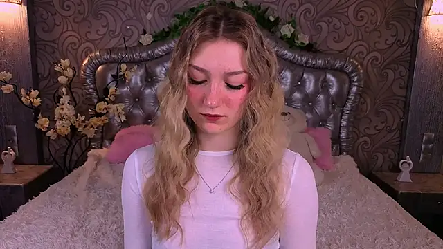 AngelAnabelle online show from March 22, 8:34 pm