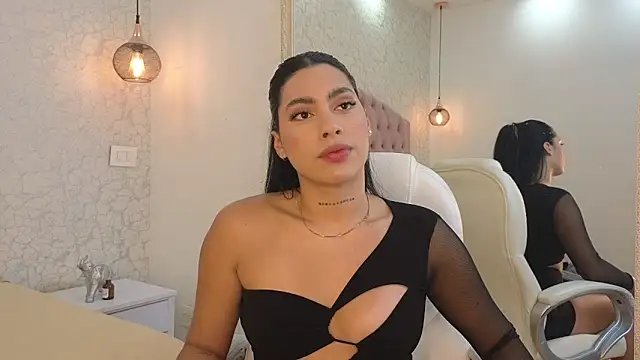 Vanessa Rain  online show from November 6, 7:59 pm