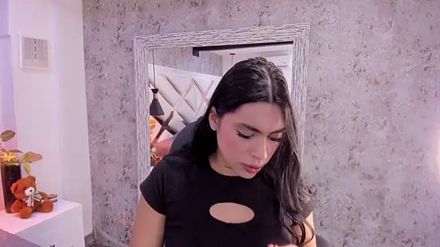 Vanessa Rain  online show from February 2, 7:23 pm