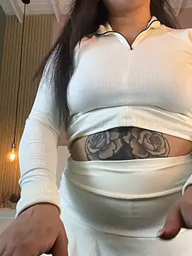 Snapshot of ZaraFoxx7 chatting on November 12, 7:46 pm ZaraFoxx7 online show from November 12, 7:46 pm