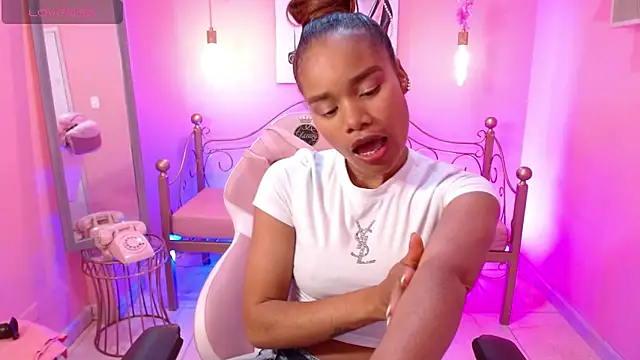 ingrid03 taffur online show from April 5, 12:13 pm