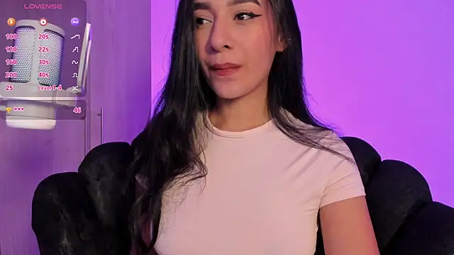 Snapshot of anne_leee chatting on May 17, 1:36 am anne leee online show from May 17, 1:36 am