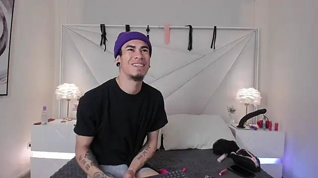 conjuring  online show from November 18, 3:12 am