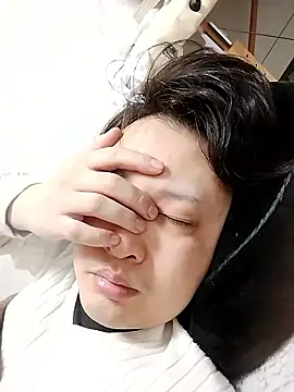 Snapshot of keiichi684 chatting on March 3, 2:12 pm keiichi684 online show from March 3, 2:12 pm