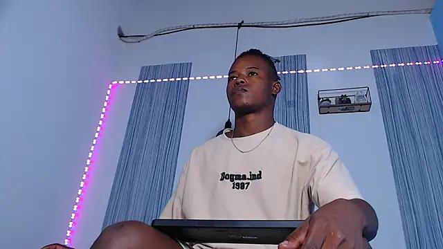 Dark stallionX online show from November 17, 7:19 pm