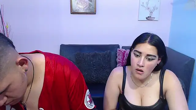 Eric and Alisson online show from October 25, 6:24 pm