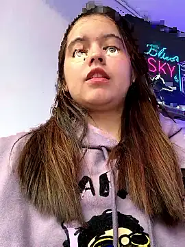 gabriiieela  online show from January 7, 10:12 pm