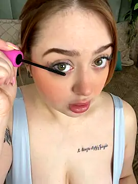 KellyMoors online show from October 9, 1:25 am