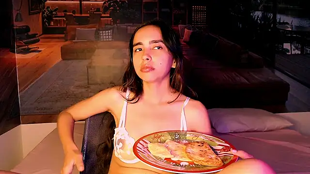 solarboom18 online show from November 26, 7:04 pm