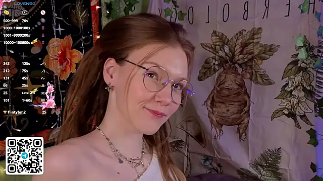 lyra thenymph online show from November 28, 12:13 am