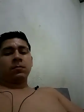 Travieso loco9 online show from March 13, 8:43 am