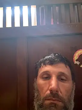 Snapshot of beastmaster504 chatting on November 18, 5:39 pm beastmaster504 online show from November 18, 5:39 pm