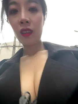 yourkeer online show from November 2, 9:11 am