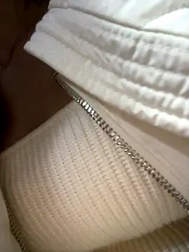 yourkeer online show from November 11, 2:39 pm