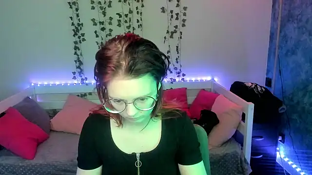 shy elina01 online show from January 10, 9:22 am