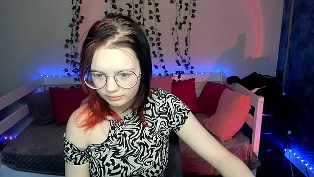 shy elina01 online show from January 15, 10:31 am