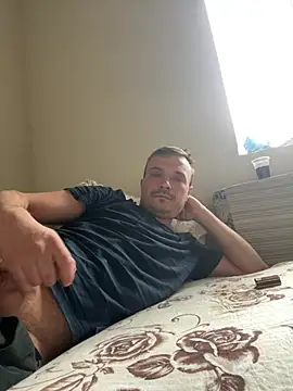 Snapshot of viktor1992-1-1 chatting on July 12, 4:14 am viktor1992-1-1 online show from July 12, 4:14 am
