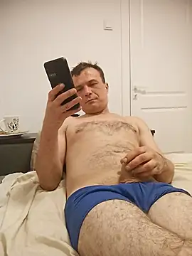 Snapshot of viktor1992-1-1 chatting on July 21, 7:49 pm viktor1992-1-1 online show from July 21, 7:49 pm