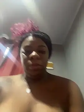 Priihmedeiros online show from December 21, 9:27 am