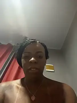 Priihmedeiros online show from April 17, 9:12 am