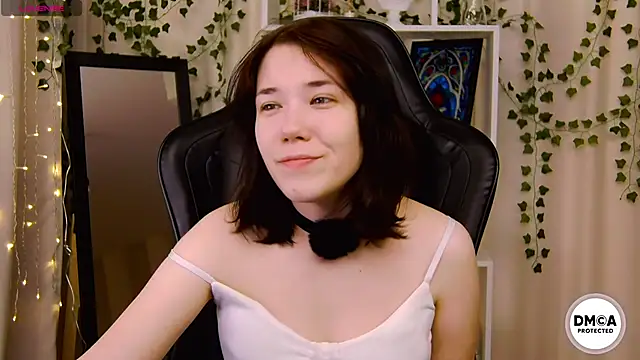 Kelly foox online show from January 17, 12:10 pm