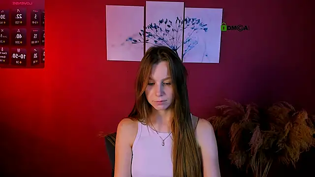 esme moore  online show from November 21, 7:34 pm