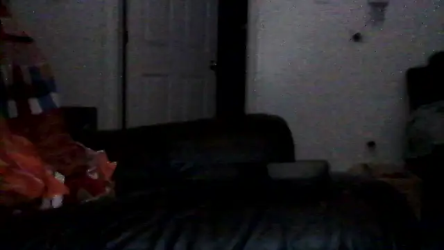 Snapshot of mcxxx87 chatting on October 7, 2:42 am mcxxx87 online show from October 7, 2:42 am