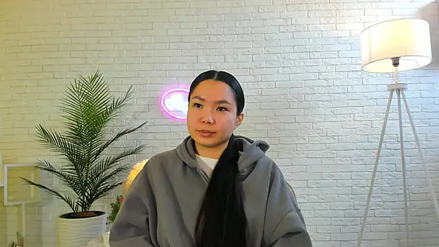 Snapshot of MendyBelardo chatting on October 9, 8:12 am MendyBelardo online show from October 9, 8:12 am
