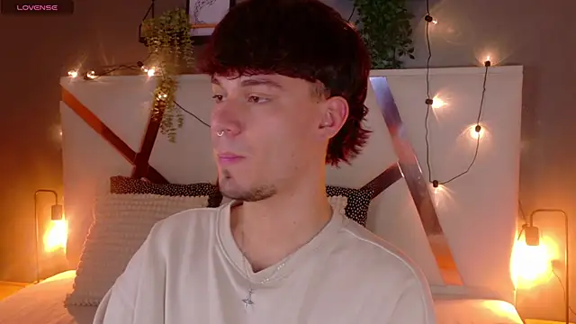 LiamThunder05  online show from November 25, 2:55 am