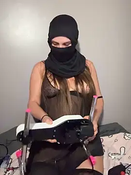 bebecita x online show from October 9, 9:35 pm