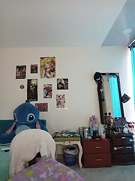 caramel doll   online show from November 7, 7:03 pm