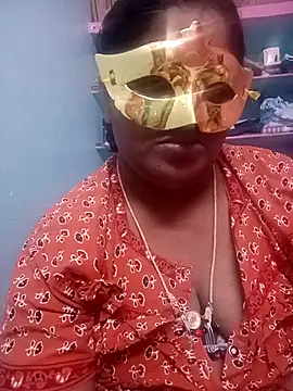 supcpl online show from November 8, 5:45 pm