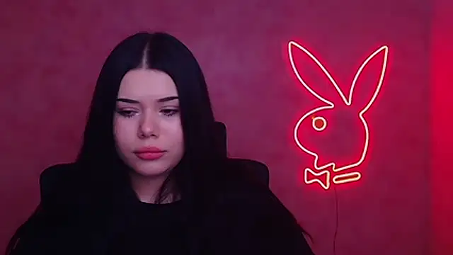 Mona Esty online show from December 22, 6:49 pm