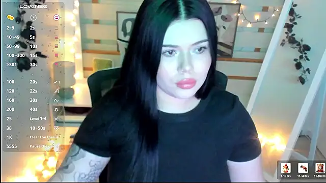 Mona Esty online show from March 2, 9:54 pm