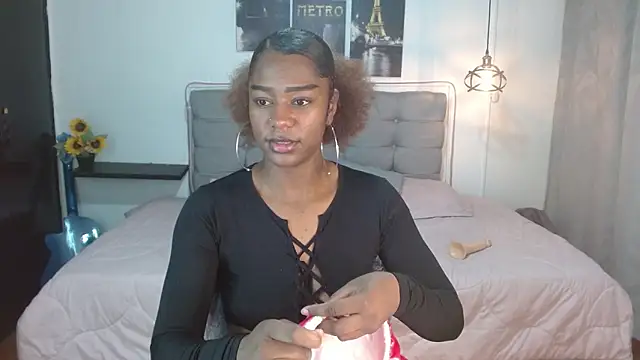 samara roxx online show from October 31, 2:56 am