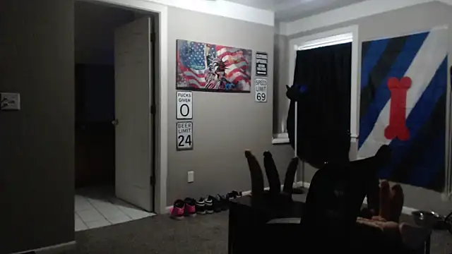 Snapshot of Michigan9000 chatting on April 1, 1:41 pm Michigan9000 online show from April 1, 1:41 pm